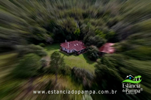 450 HA NO RS.00_03_10_03.Quadro012_c2f6a31b534fde816392842bc1d0688cc9de8635.jpg